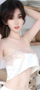 短剧《十三号病房的秘密》封面海报
